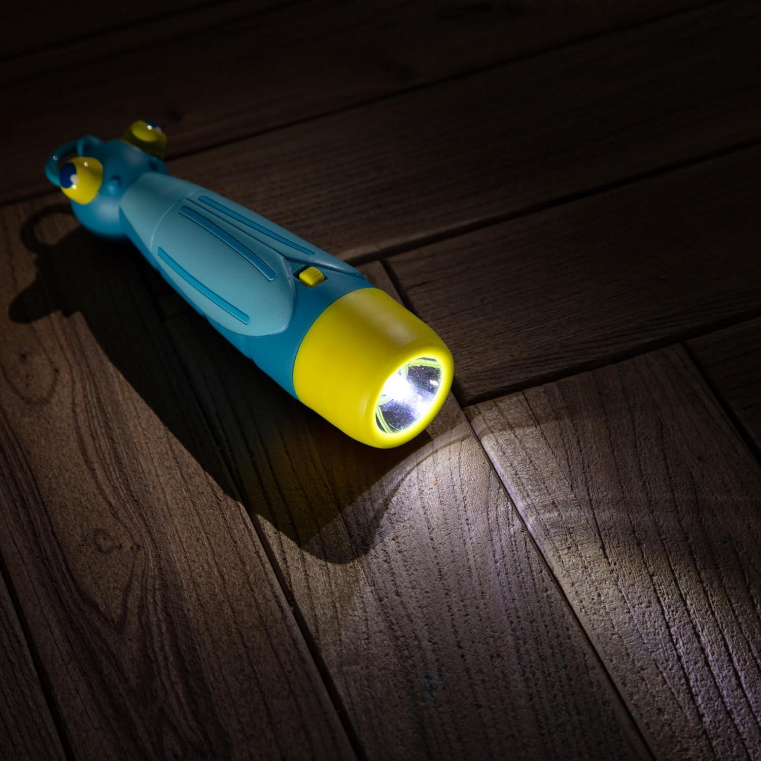 imageMelissa ampamp Doug Sunny Patch Flash Firefly Bug Flashlight for KidsBug Flashlight